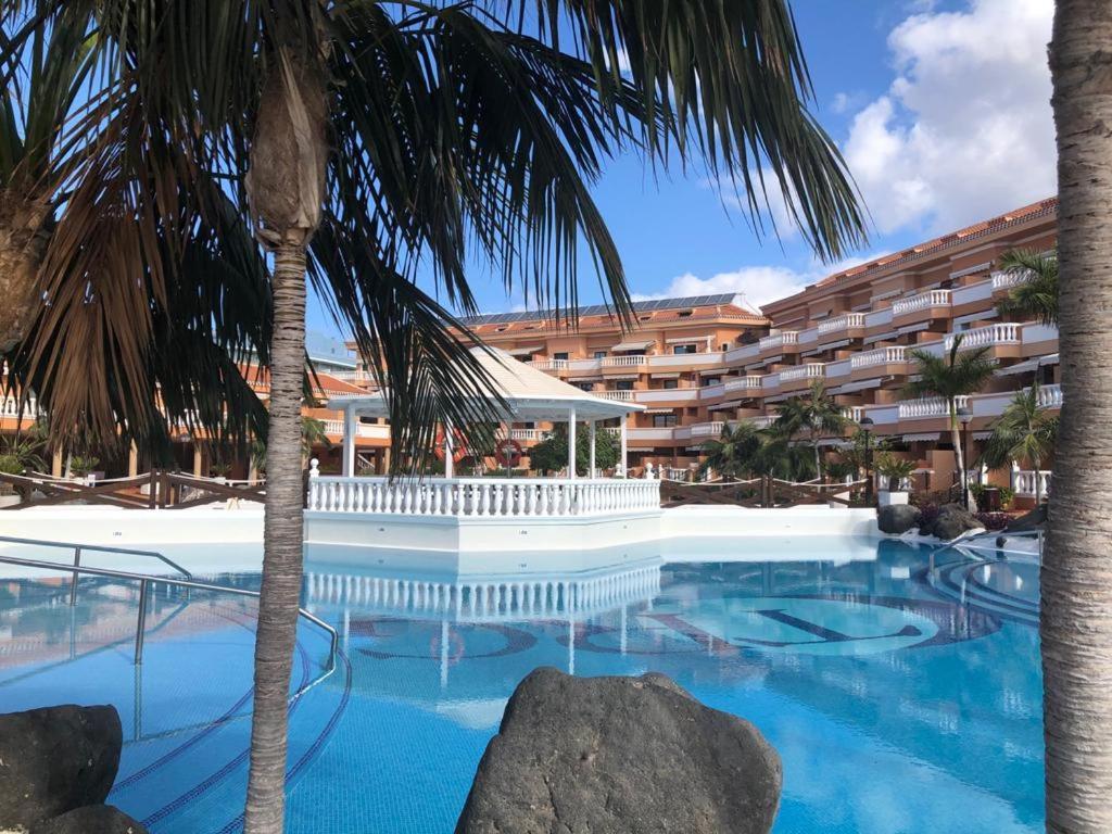 Apartamento Las Vistas Beach - Tenerife Royal Gardens Плая-де-лас-Америкас Экстерьер фото
