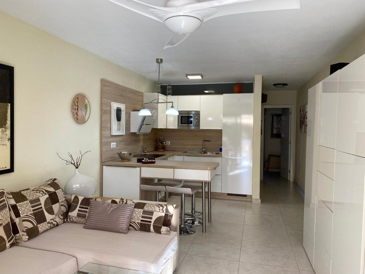 Apartamento Las Vistas Beach - Tenerife Royal Gardens Плая-де-лас-Америкас Экстерьер фото